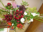 COF505 June 2011 Gardening Club Tea Party - Flower arrangement by Charo Ritchie (3)