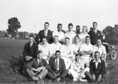KGU743   78 Far right back row Henry Albert Gummer