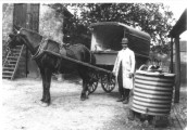 MP141 Francis Warry of Pond Farm with his butchers cart - 