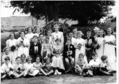 SMA230 1957 School Mayday group: May King Tony Eddington, May Queen Jane Male 